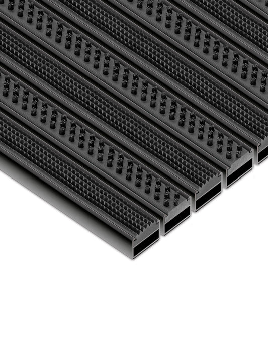 Black Line Clean Rubber - Scrub 27