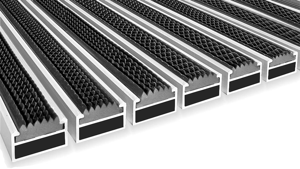Basic Line Clean Rubber 12