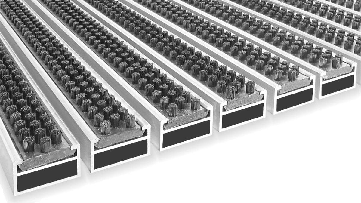 Basic Line Clean Scrub 17